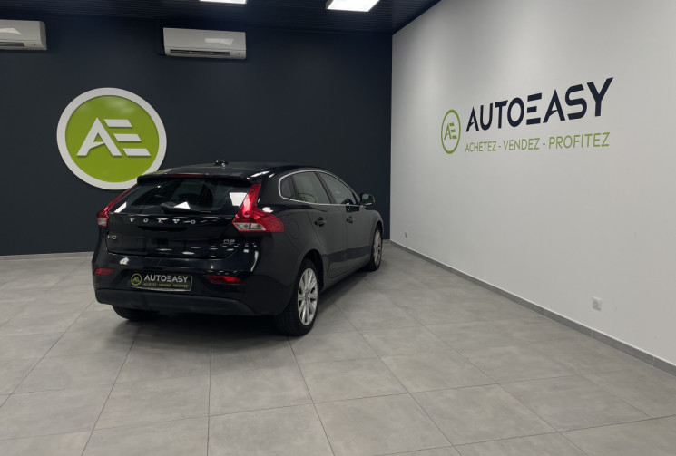 Volvo V40 D2 2.0 TDi Geartronic S&S 120 ch Summum Geartronic
