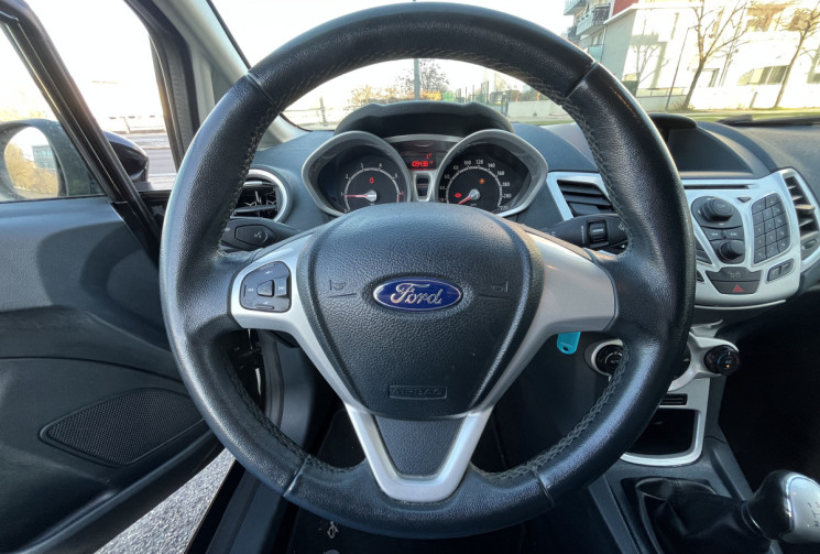 Ford Fiesta 1.25 82 ch