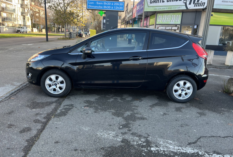 Ford Fiesta 1.25 82 ch