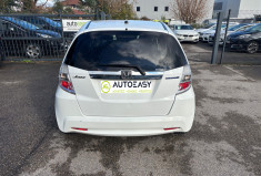 Honda Jazz II / 1.3 i-VTEC IMA / 88 CH / LUXURY / HYBRIDE 