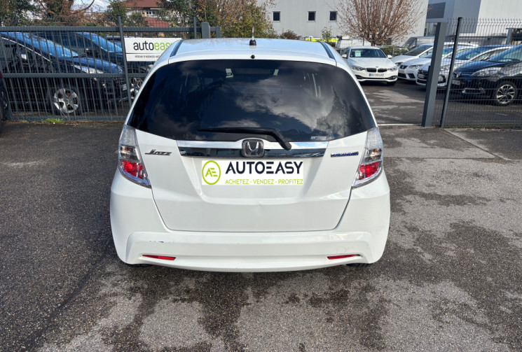 Honda Jazz II / 1.3 i-VTEC IMA / 88 CH / LUXURY / HYBRIDE 