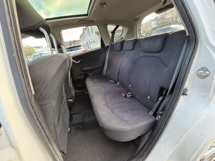 Honda Jazz II / 1.3 i-VTEC IMA / 88 CH / LUXURY / HYBRIDE 