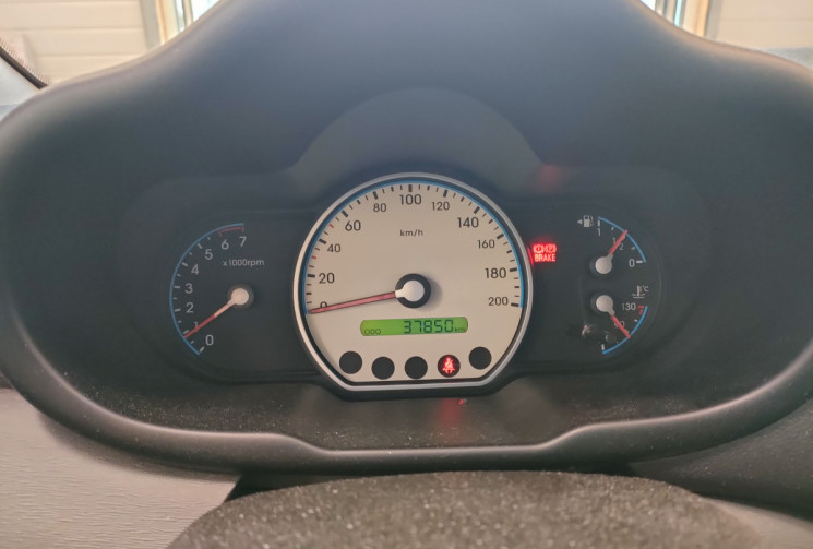 Hyundai I10 I 1.1i 66ch 1ère main BASE