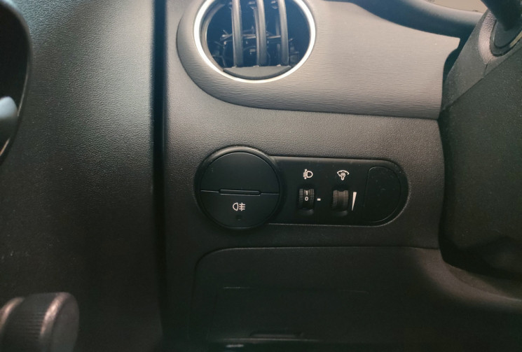 Hyundai I10 I 1.1i 66ch 1ère main BASE