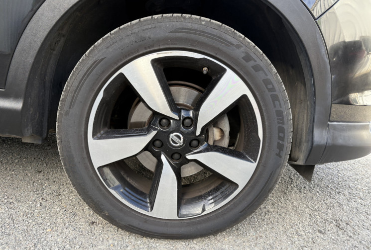 Nissan Qashqai 130cv 1.6 dci N-Connecta *Toit Panoramique * Caméra 360