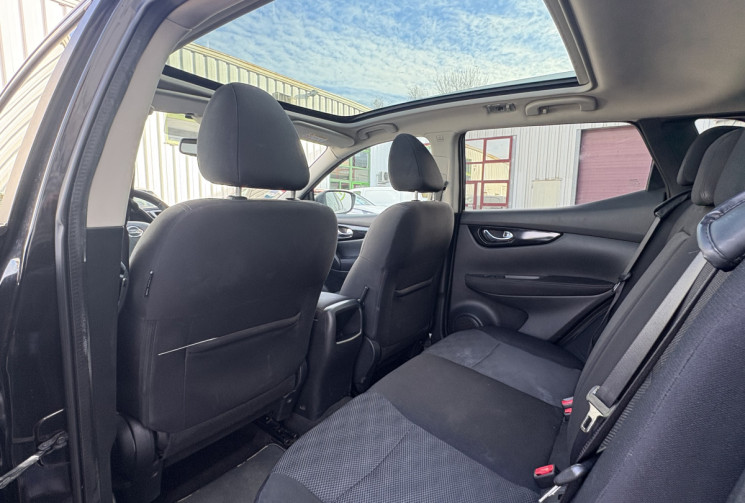 Nissan Qashqai 130cv 1.6 dci N-Connecta *Toit Panoramique * Caméra 360