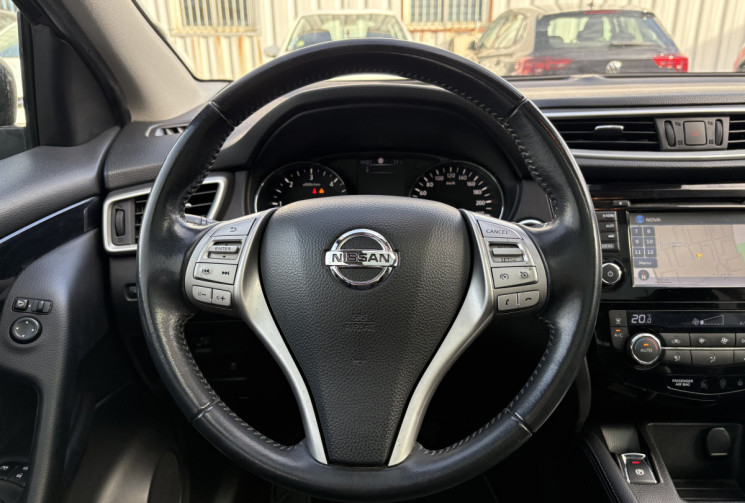 Nissan Qashqai 130cv 1.6 dci N-Connecta *Toit Panoramique * Caméra 360