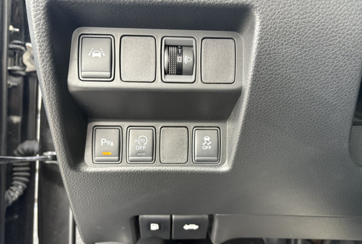 Nissan Qashqai 130cv 1.6 dci N-Connecta *Toit Panoramique * Caméra 360