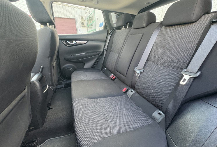 Nissan Qashqai 130cv 1.6 dci N-Connecta *Toit Panoramique * Caméra 360