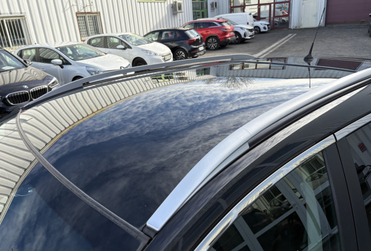 Nissan Qashqai 130cv 1.6 dci N-Connecta *Toit Panoramique * Caméra 360