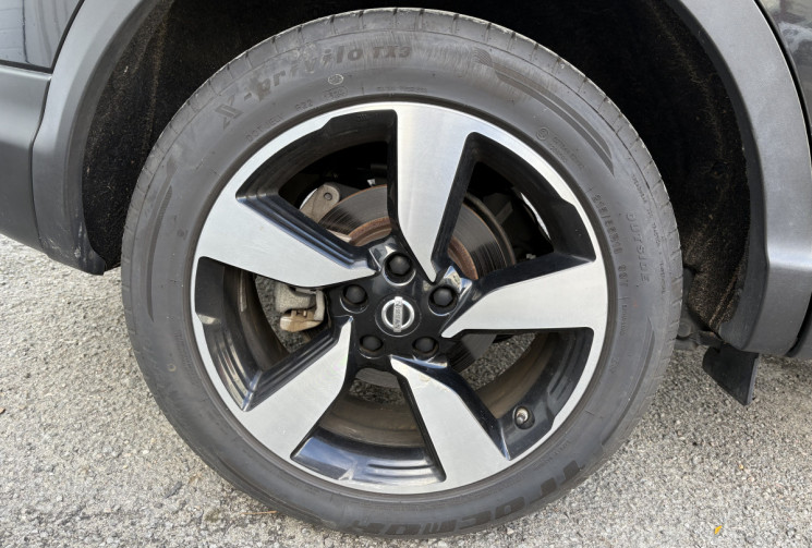 Nissan Qashqai 130cv 1.6 dci N-Connecta *Toit Panoramique * Caméra 360