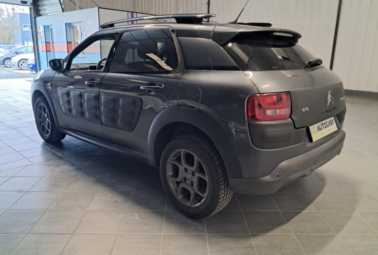 Citroën C4 CACTUS 1.2 110 S&S SHINE - Caméra - TBE 2EME MAIN  - entretien distrI ok - garantie 