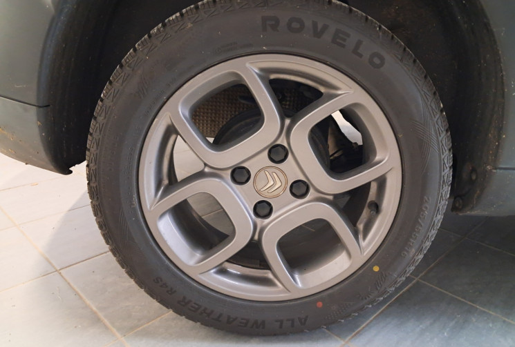 Citroën C4 CACTUS 1.2 110 S&S SHINE - Caméra - TBE 2EME MAIN  - entretien distrI ok - garantie 