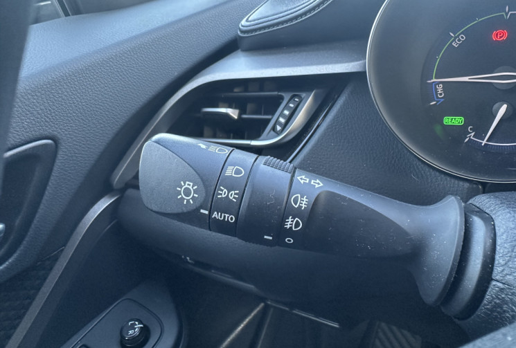 Toyota C-HR 1.8 VVT 122 HSD Hybrid 99 DYNAMIC