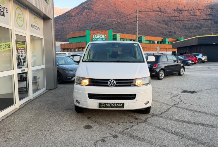 Volkswagen CARAVELLE T5 4Motion 2.0 BiTDI 180 DSG7 Confortline