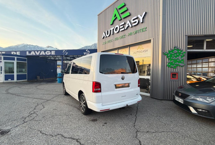 Volkswagen CARAVELLE T5 4Motion 2.0 BiTDI 180 DSG7 Confortline