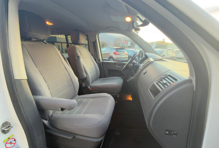 Volkswagen CARAVELLE T5 4Motion 2.0 BiTDI 180 DSG7 Confortline