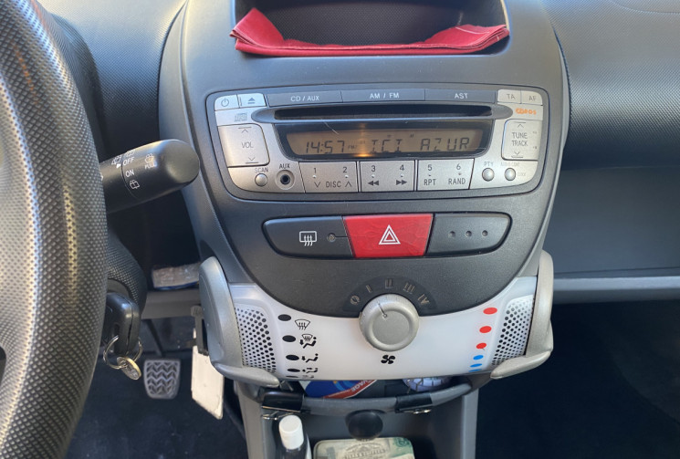 Toyota Aygo 1.0 vvti 68 ch 5 portes 71000 KMS