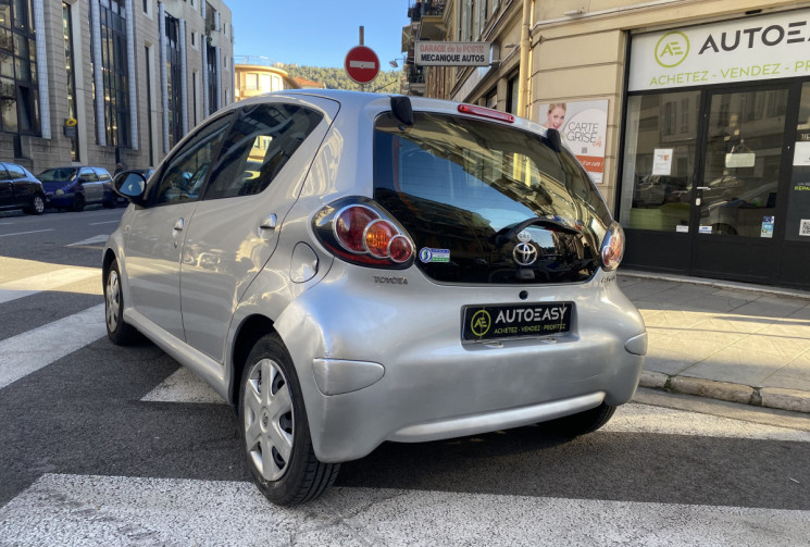 Toyota Aygo 1.0 vvti 68 ch 5 portes 71000 KMS