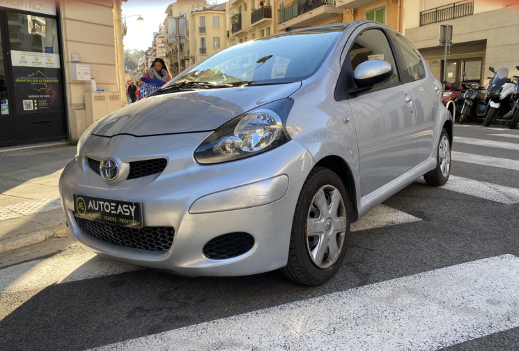 Toyota Aygo 1.0 vvti 68 ch 5 portes 71000 KMS