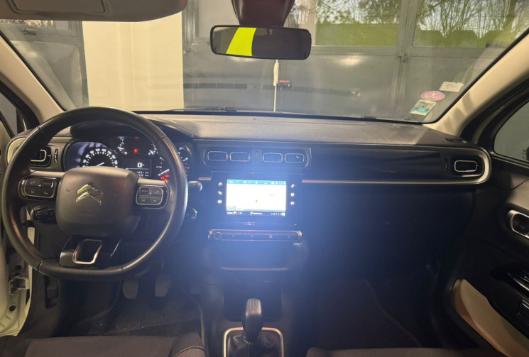 Citroën C3  1.2 82 ch SHINE * CarPlay 