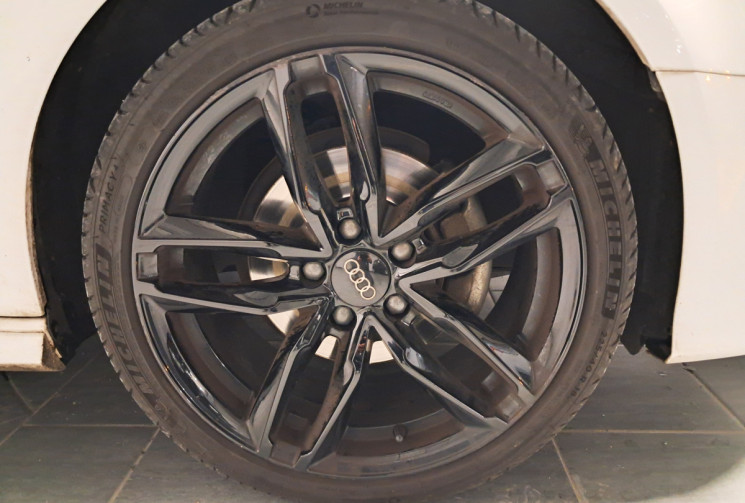 Audi A3 SPORTBACK III 8V2 2.0 TDI 150ch S line - TOUTE OPTIONS - 2EME MAIN  - SUIVI GGE - GARANTIE 