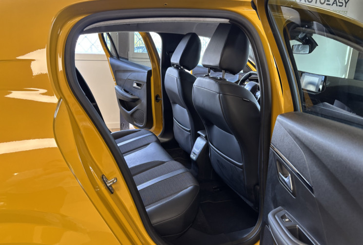 Peugeot 208 1.5 BLUEHDI 100 ALLURE / SUIVI COMPLET PEUGEOT 