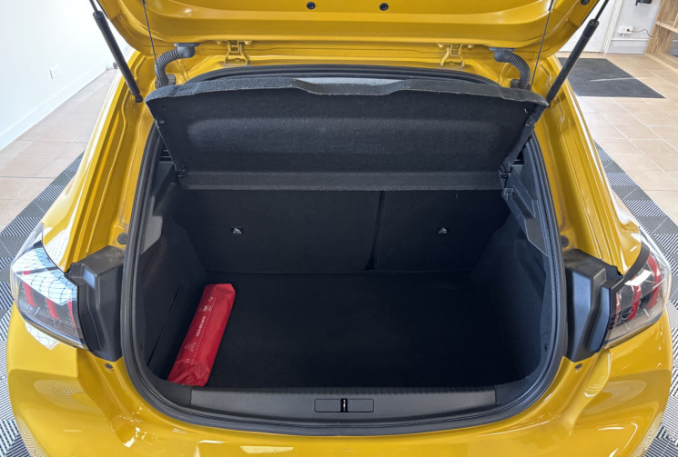 Peugeot 208 1.5 BLUEHDI 100 ALLURE / SUIVI COMPLET PEUGEOT 