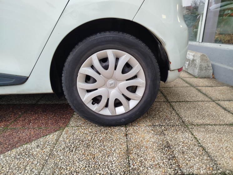 Renault Clio IV Phase 2 1.5 dCi FAP Energy eco2 75 cv