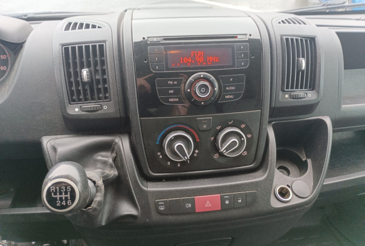 Peugeot Boxer III Phase 1/2 Fourgon 335 L3H2 2.2 HDi 16V FAP Fourgon long 130 cv