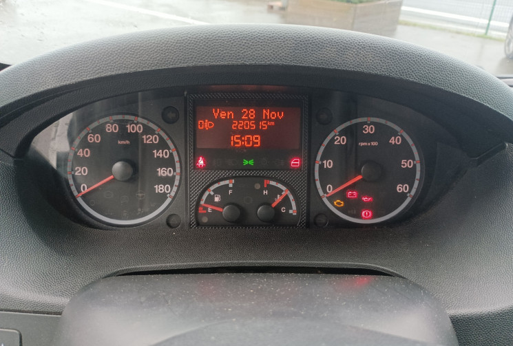 Peugeot Boxer III Phase 1/2 Fourgon 335 L3H2 2.2 HDi 16V FAP Fourgon long 130 cv