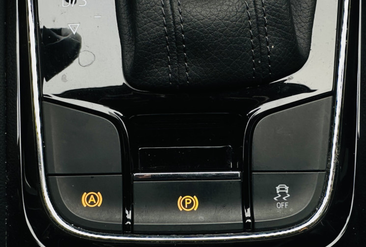 Skoda Karoq 1.6 TDI 116ch Business / Attelage