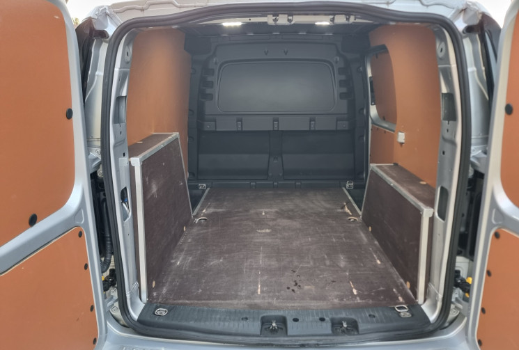 Volkswagen Caddy CARGO 2.0 TDI 122 DSG7