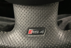 Audi RS4 RS4 AVANT B7 4.2 V8 FSI 420 QUATTRO