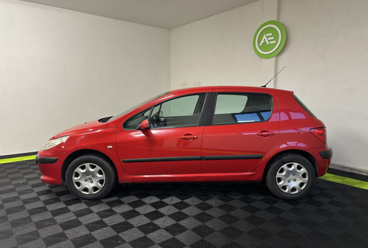 Peugeot 307 1.6 HDi 90 Confort Pack 5p / Distribution neuve