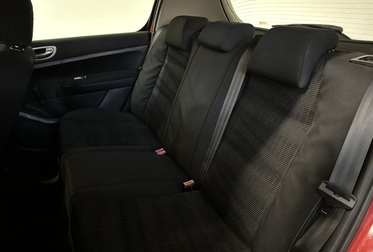 Peugeot 307 1.6 HDi 90 Confort Pack 5p / Distribution neuve