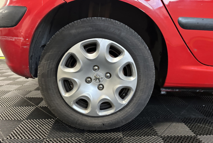 Peugeot 307 1.6 HDi 90 Confort Pack 5p / Distribution neuve