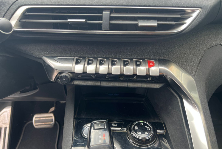 Peugeot 3008  II 1.6 THP 16V EAT6 S&S 165 cv CROSSWAY