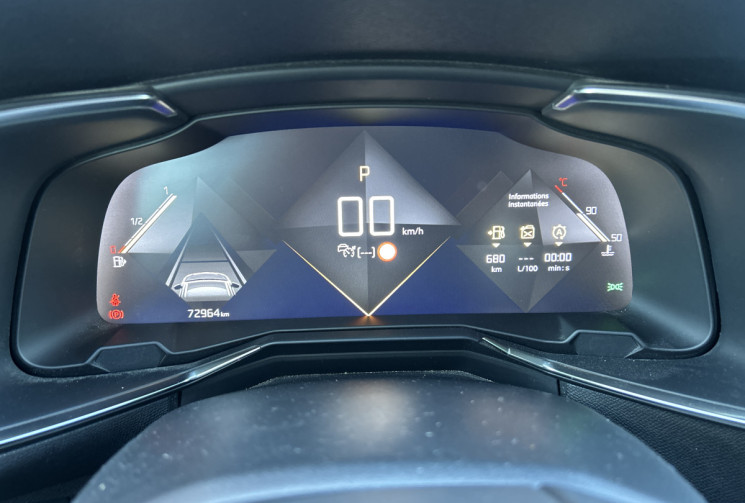 DS DS 7 Crossback 1.6 THP 16V S&S 180 Business sièges chauffants / CARPLAY / Caméra