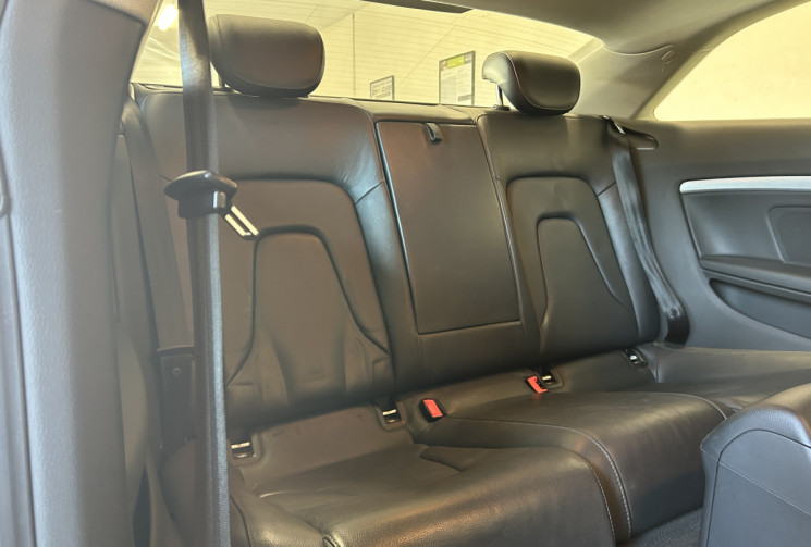 Audi A5 2.7 V6 TDI DPF Ambition Luxe Multitronic