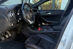 Mercedes Classe A 160 PACK Sport  AMG / Toit ouvrant pano / 102cv / Super état /