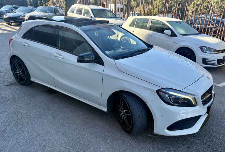 Mercedes Classe A 160 PACK Sport  AMG / Toit ouvrant pano / 102cv / Super état /