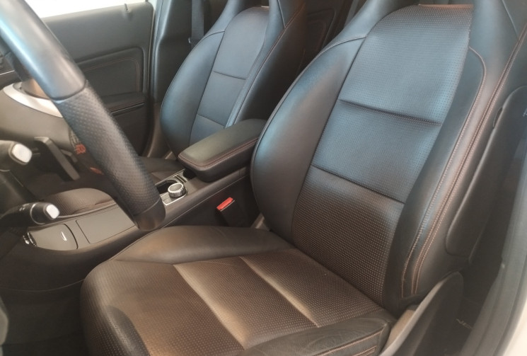 Mercedes Classe A 180  FASCINATION PACK AMG LINE Turbo 1.6 i 16V Turbo 7G-DCT 122 cv