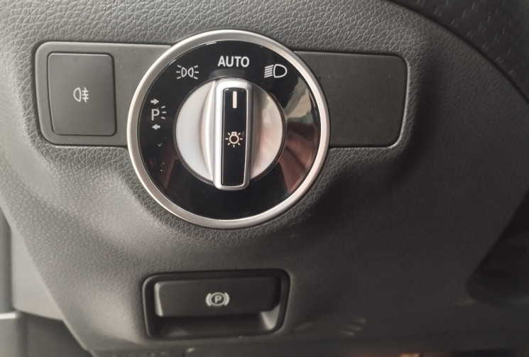 Mercedes Classe A 180  FASCINATION PACK AMG LINE Turbo 1.6 i 16V Turbo 7G-DCT 122 cv