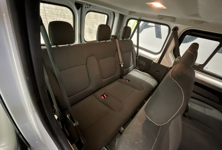 Renault Trafic 9 places 1.6 95 L1 CAMERA RECUL CARPLAY