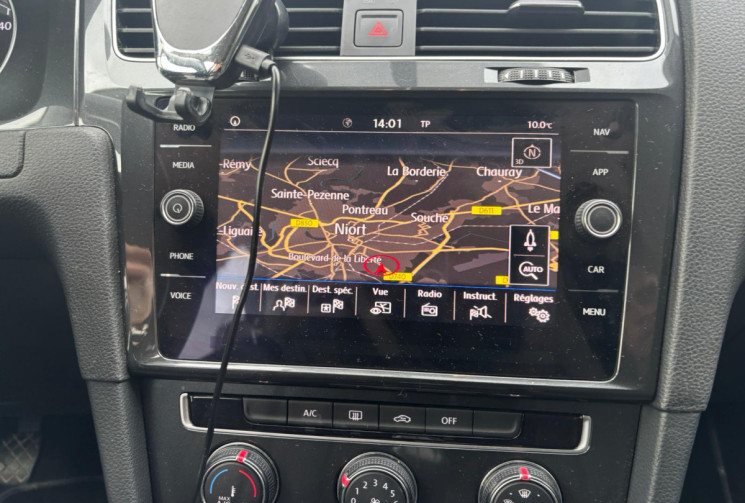 Volkswagen Golf VII 1.0 TSI 115 CONFORTLINE / CAR PLAY / CHAINE DISTRI / GARANTIE 12 MOIS 