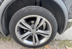 Volkswagen Tiguan 2.0 TDI 150 CARAT pack R-LINE * Camera / Virtual Cockpit / CARPLAY