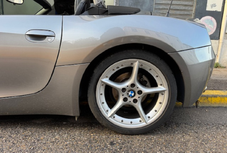 BMW Z4 pack M-sport (E85) Roadster 170cv / sièges chauffant / xénon / clim auto / 