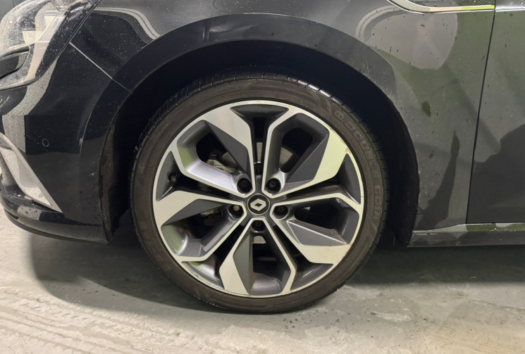 Renault Megane  TCe 140 EDC FAP GT-Line * Lumière d'ambiance / 