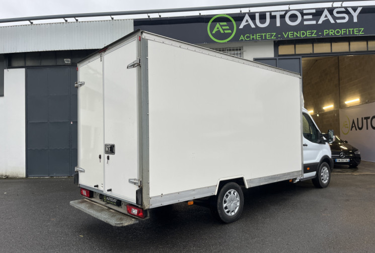 Ford Transit 20m3 plancher cabine